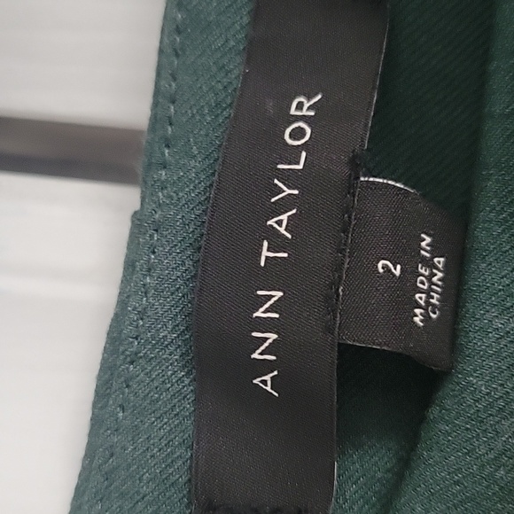 Ann Taylor Side Zip Ankle Pant in Bi-Stretch - Picture 4 of 4